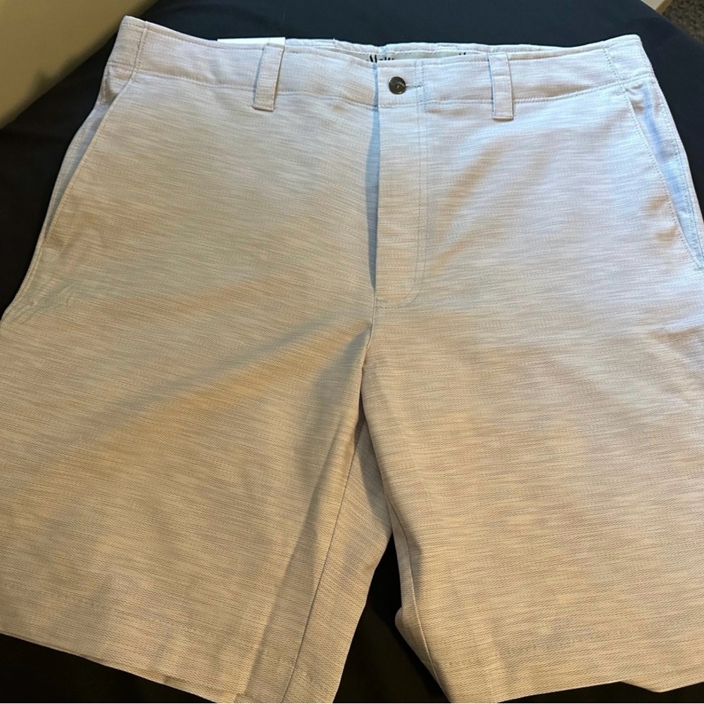 Men’s Callaway shorts size 36